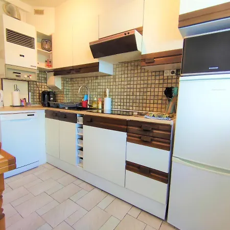 Apartament T3 Lumineux Et Confort De 72 M2 Avec Parking Privatif