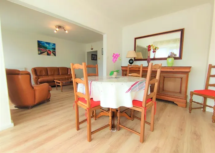 Apartment T3 Lumineux Et Confort De 72 M2 Avec Parking Privatif La Rochelle (Charente-Maritime)