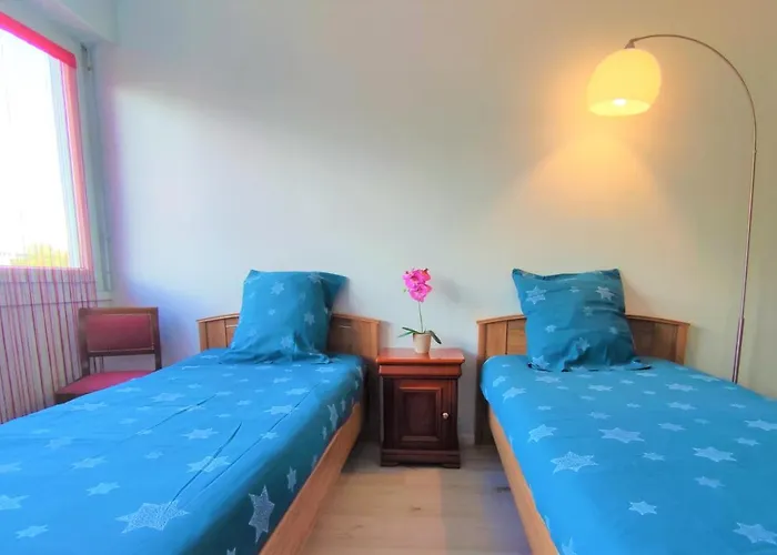 T3 Lumineux Et Confort De 72 M2 Avec Parking Privatif * La Rochelle (Charente-Maritime)