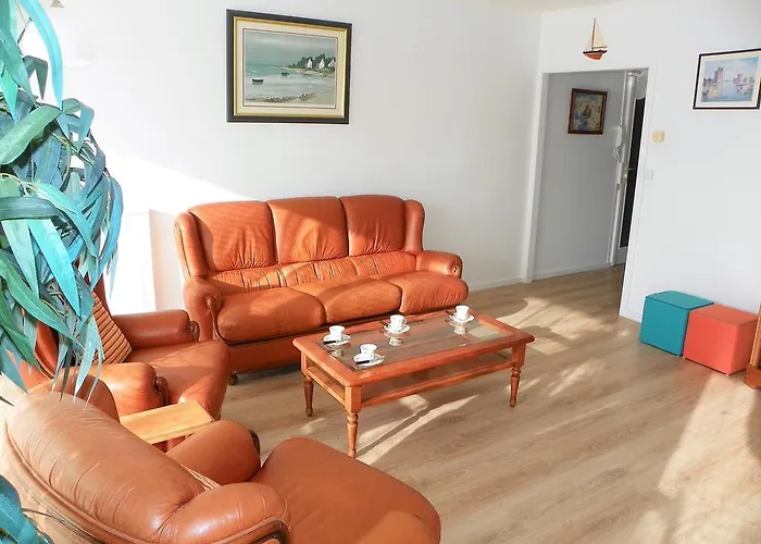 Apartment T3 Lumineux Et Confort De 72 M2 Avec Parking Privatif *