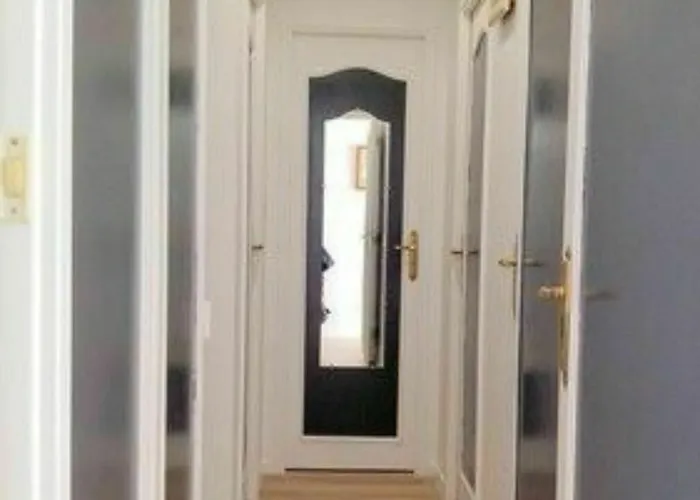 Apartment T3 Lumineux Et Confort De 72 M2 Avec Parking Privatif La Rochelle (Charente-Maritime)